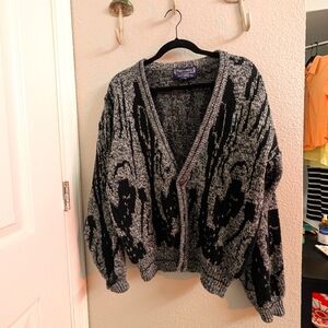 Chic Black and Gray Cardigan Sweater
